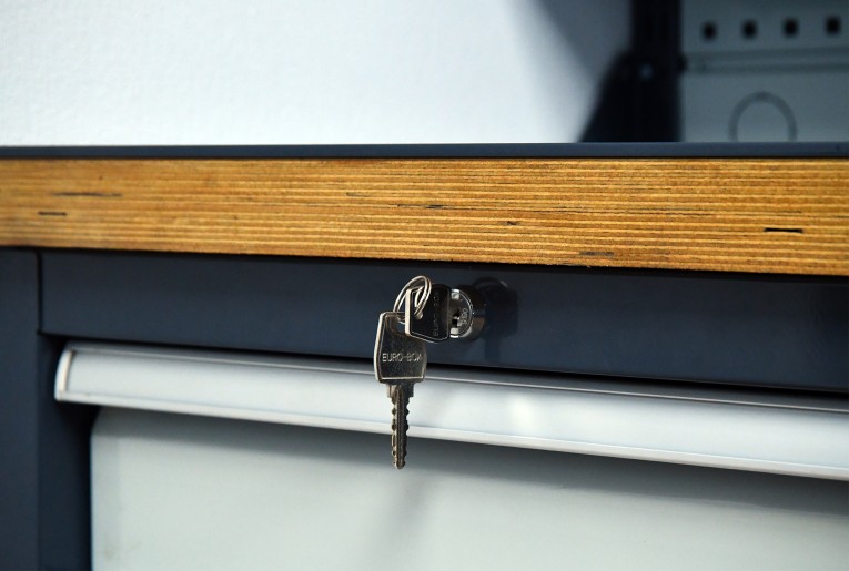 Верстак FBK 205.347-2 купить в Котласе