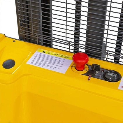 Штабелер электрический самоходный CDD15R-E (N) (1500 кг; 3,5 м; 24В / 105Ач) SMARTLIFT (SMART) купить в Котласе Штабелер электрический самоходный CDD15R-E (N) (1500 кг; 3,5 м; 24В / 105Ач) SMARTLIFT (SMART) купить в Котласе