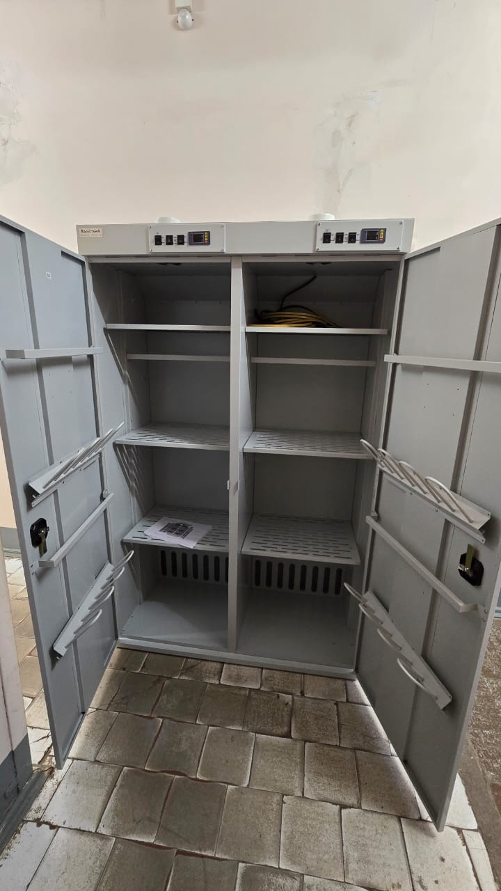 Сушильный шкаф ШС-4 СП3 Ф для одежды, белья и обуви купить в Котласе Сушильный шкаф ШС-4 СП3 Ф для одежды, белья и обуви купить в Котласе