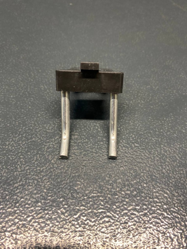 Крючок двойной 38 мм купить в Котласе