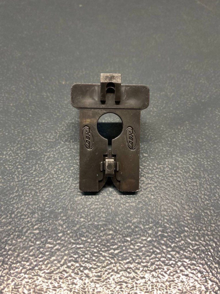 Крючок двойной 38 мм купить в Котласе